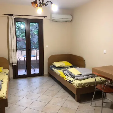 Studios Arabas-3